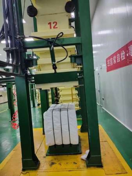 PLA Tow Y Type For Cigarette North Korea, Market